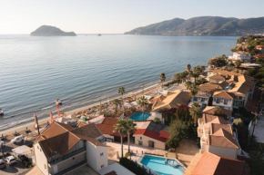 Manthos Beachfront Apartments
